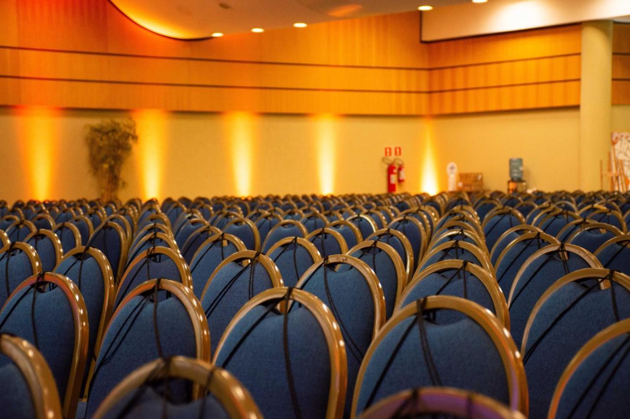 Golden Park Internacional Foz & Convencoes By Nacional 4*